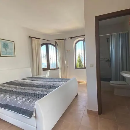 Casa Othello - With Private Pool וילה